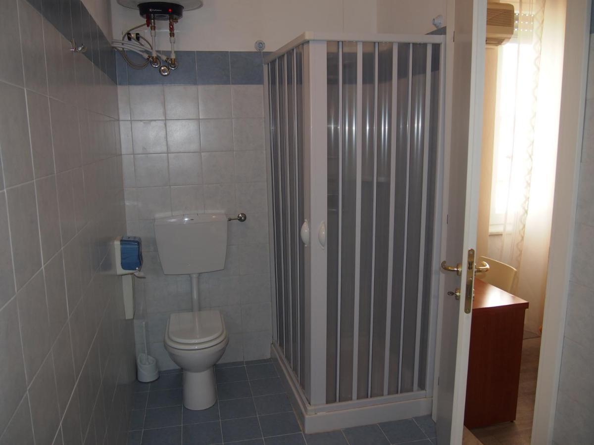 Affittacamere La Spezia Inn Buitenkant foto
